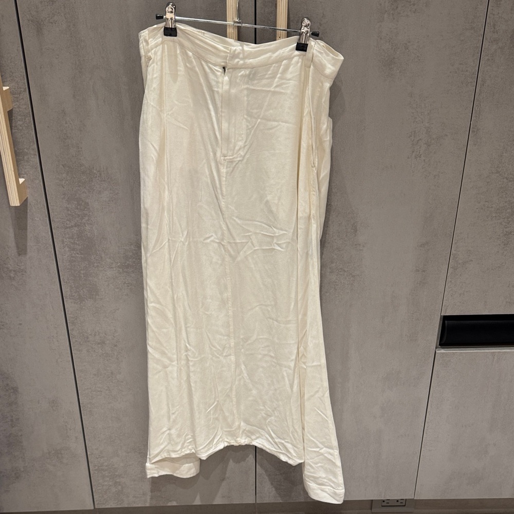 Chic Cream Maxi Skant